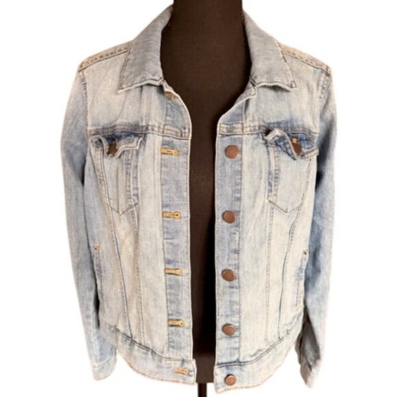 Sonoma Life + Style Light Wash Denim Jacket Women’s Large Cropped Button Front - Picture 2 of 5